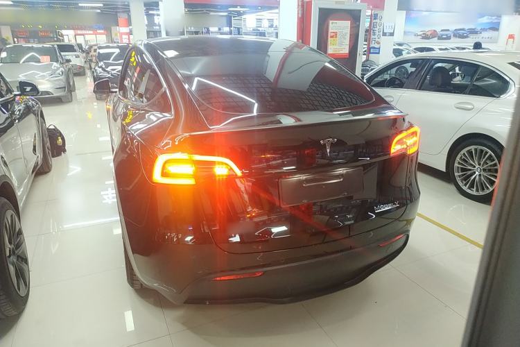 Used Tesla Model Y 2021 Performance High-Performance All-Wheel-Drive Version
