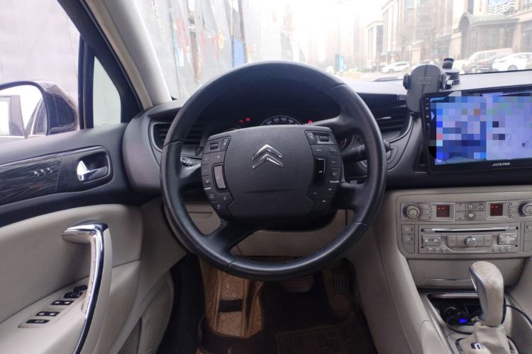 Used Citroen C5 2010 2.3L Automatic Luxury Edition Steering Wheel