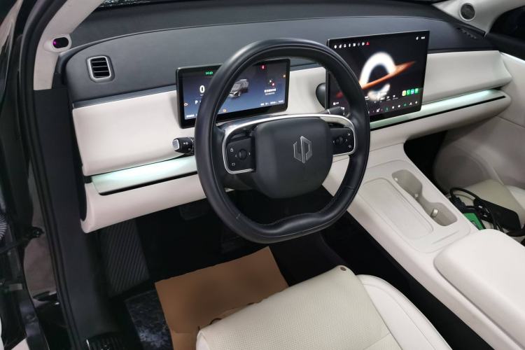 Used Leapmotor C16 2024 Range-Extended 200 LiDAR Edition Steering Wheel