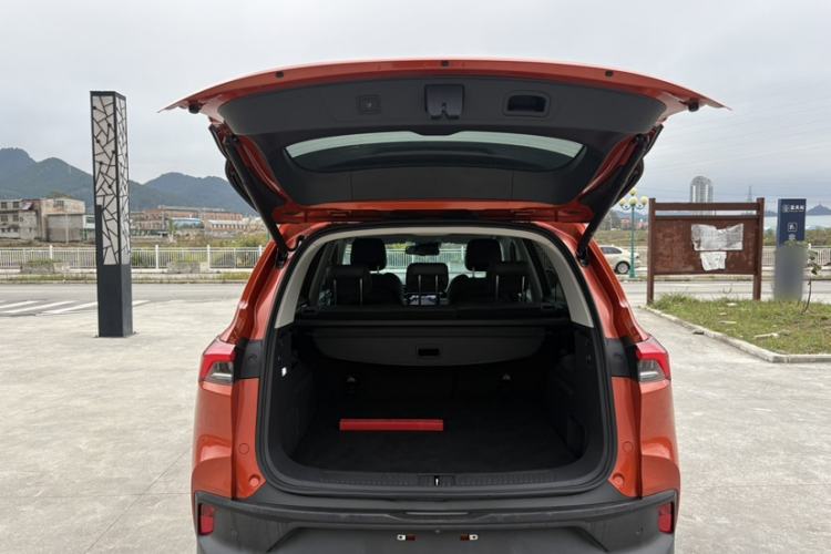 Used SAIC MAXUS D60 2019 1.5T Automatic Luxury Edition 5-seater