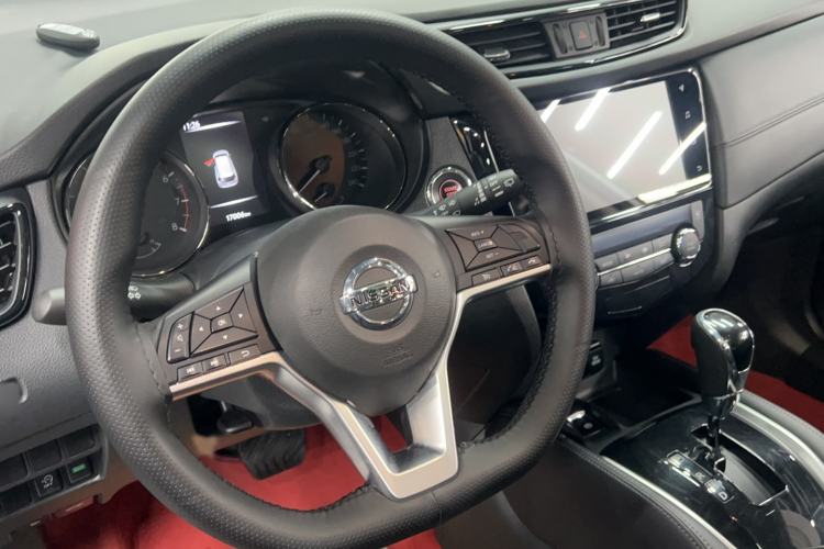 Used Nissan X-Trail 2023 Classic 2.0L Two-Wheel Drive Smart Connect & Comfort Edition