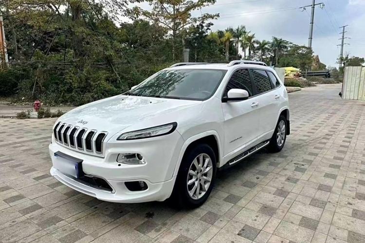 Used Jeep Cherokee 2017 2.4L Professional Smart Edition