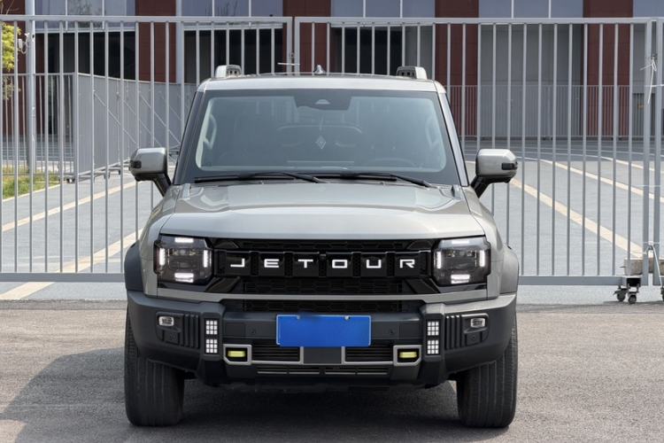 Used JETOUR Traveler 2023 2.0T All-Wheel-Drive CrossPRO Exterior 1