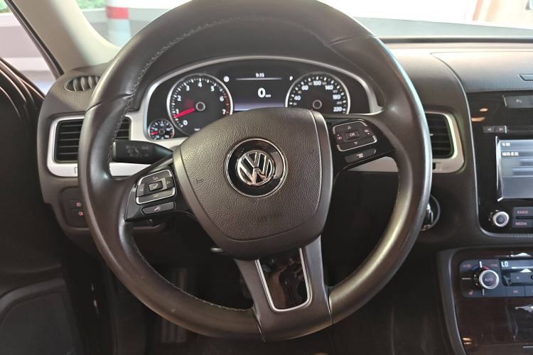 Used Volkswagen Touareg 2015 3.0 TSI Standard Model