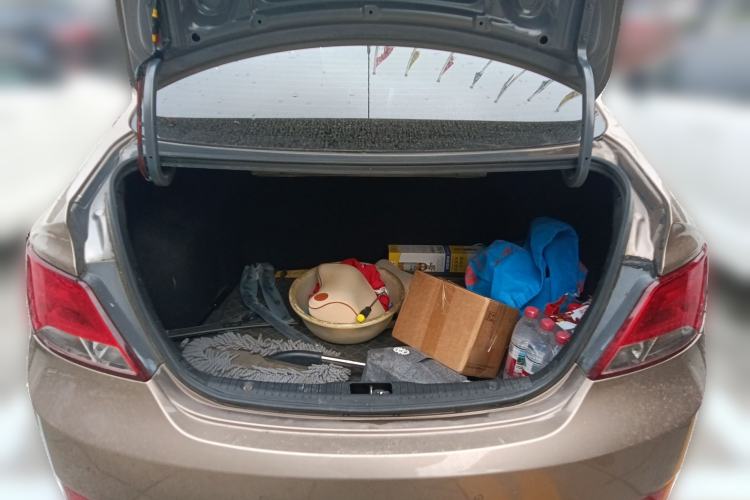 Used Hyundai Verna (older generation) 2016 1.4L Manual Smart GLS Trim
