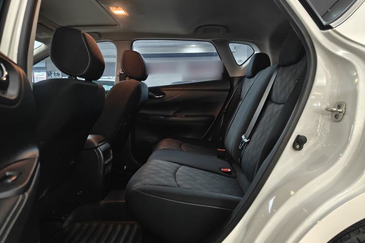 Used Nissan Tiida 2024 1.6L CVT Cool Dynamic Edition Interior 3