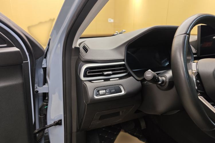 Used Geely Auto Emgrand 2023 4th Generation Champion Edition 1.5L CVT Prestige Model Interior 2