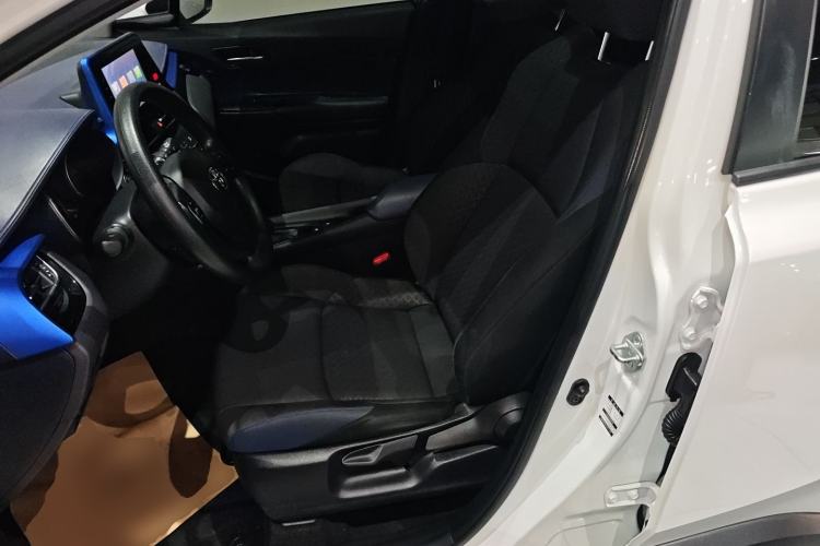 Used Toyota C-HR 2022 2.0L Comfort Edition Left Front Seat