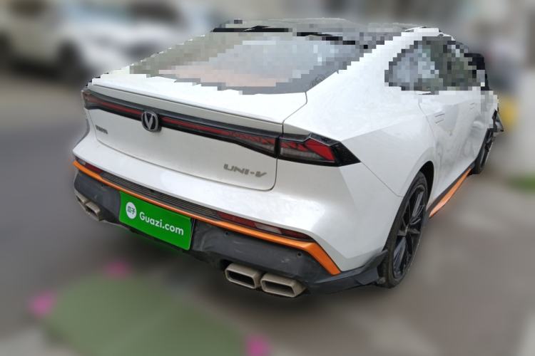 Used CHANGAN UNI-V 2024 1.5T Prestige Sport Edition
