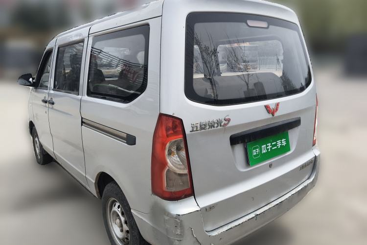 Used Wuling Rongguang 2014 1.2L S Base Model