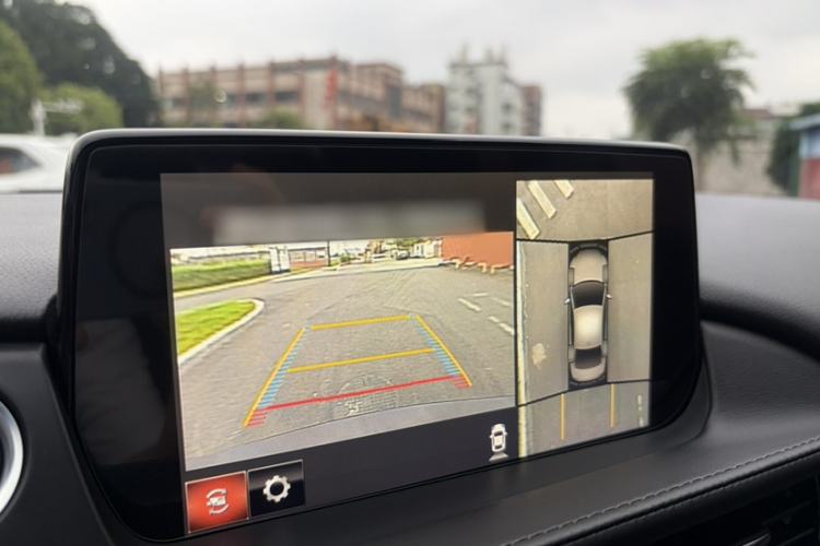 Used Mazda Atenza 2020 2.5L Sky Blue Prestige Edition Audio And AC Panel