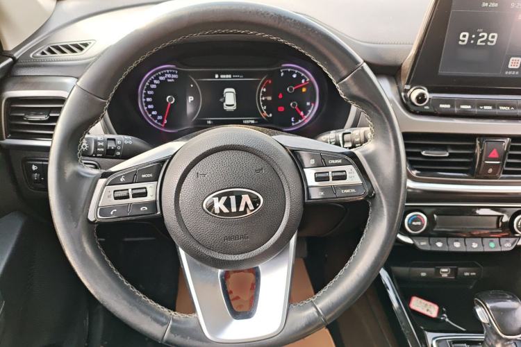 Used Kia Sportage R 2018 2.0L Automatic Smart Luxury Version China V Standard Steering Wheel