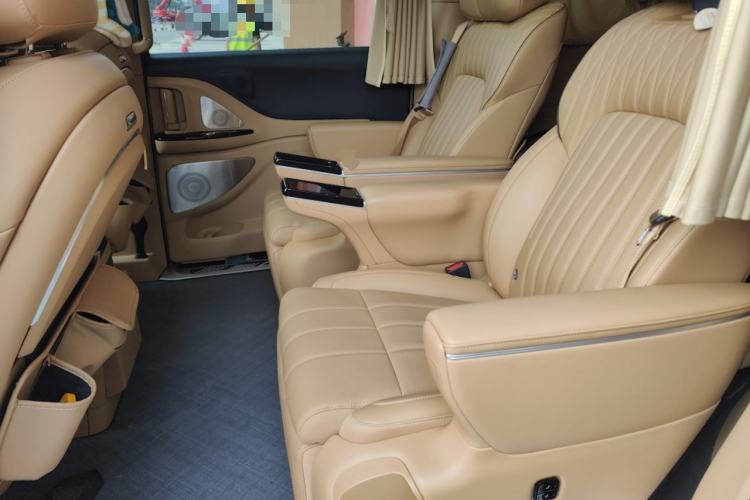 Used VOYAH Dream 2025 PHEV Four-Wheel-Drive Flagship Version – Qiankun Edition
