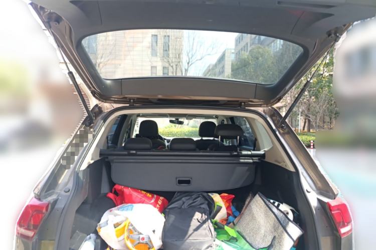 Used Volkswagen Tiguan L 2017 330TSI Automatic Two-Wheel Drive Luxury Edition