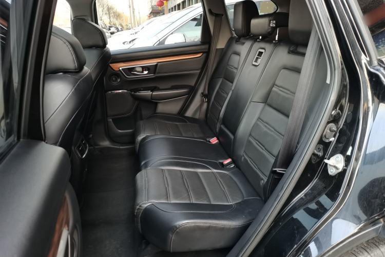 Used Honda CR-V 2017 240TURBO CVT Front-Wheel Drive Fashion Edition Left Rear Seat