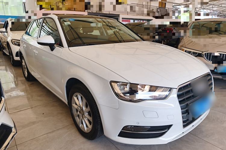 Used Audi A3 2014 Sportback 35 TFSI Automatic Style Edition Front Right 45 Deg