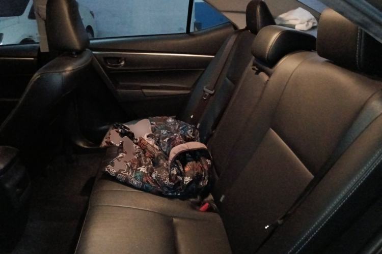 Used Toyota Corolla 2016 Dual-Engine 1.8L E-CVT Elite Edition