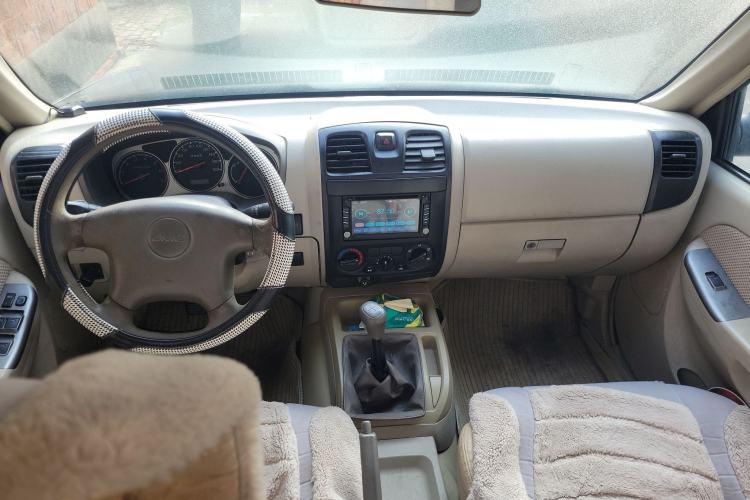 Used JMC Baodian 2013 2.8T Two-Wheel-Drive Diesel Comfort Value Edition
