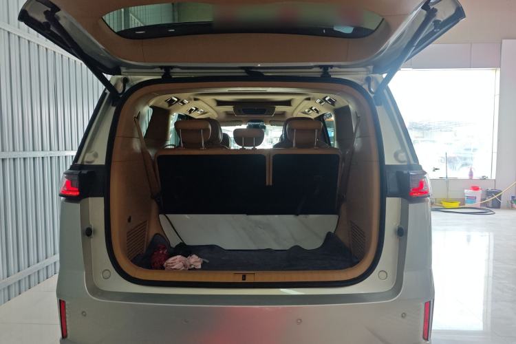 Used VOYAH Dream 2022 0-Carbon Edition Dream+ Smart Enjoyment Package 475 km