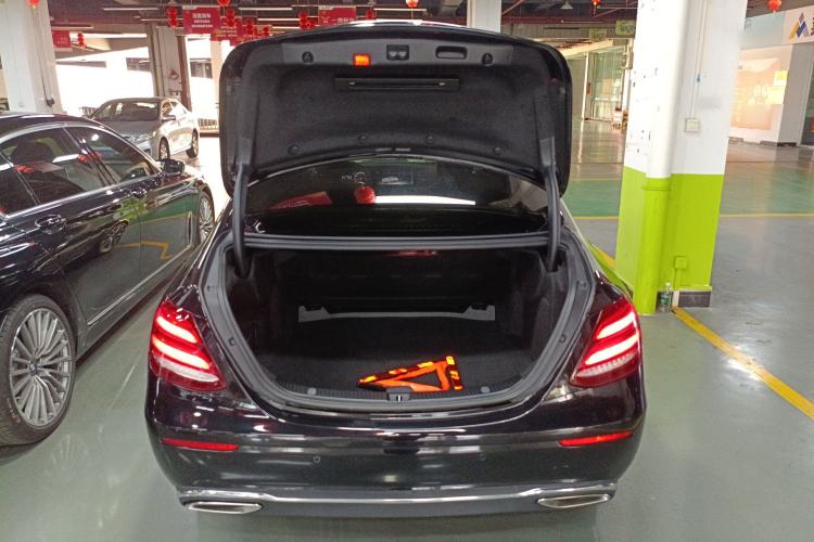 Used Mercedes-Benz E-Class 2020 Facelift E 260 L
