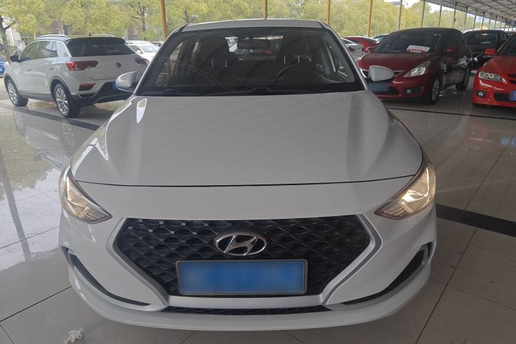 Used Hyundai Celesta 2020 1.6L Automatic GL Enjoyable Edition