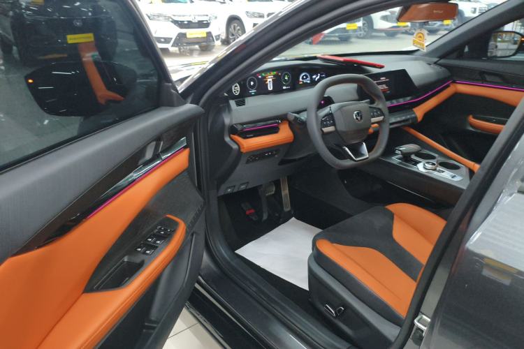 Used CHANGAN UNI-V 2023 1.5T Sport Edition Driver Seat