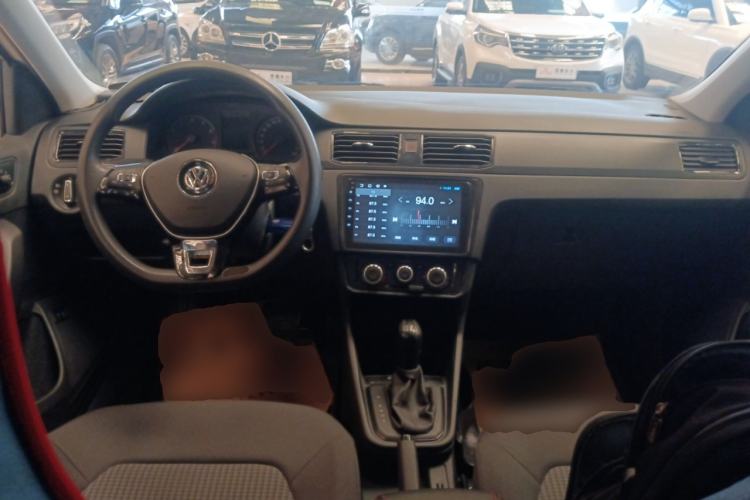 Used Volkswagen Santana 2021 1.5L Automatic Fashion Edition Center Console