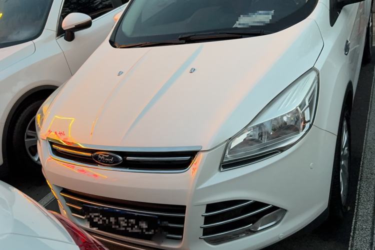 Used Ford Kuga 2015 1.5L GTDi Two-Wheel-Drive Comfort Model
