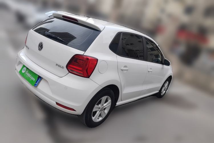 Used Volkswagen Polo 2014 1.4L Manual Fashion Edition
