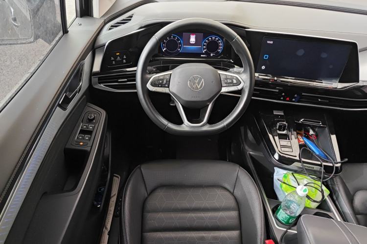 Used Volkswagen Talagon 2023 Facelift 380TSI All-Wheel Drive Luxury Jiajing Pro Version with 7 Seats
