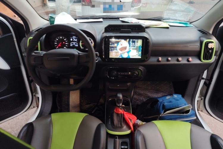 Used Roewe Clever 2021 302 km New Four-Seater Super-Efficient Version