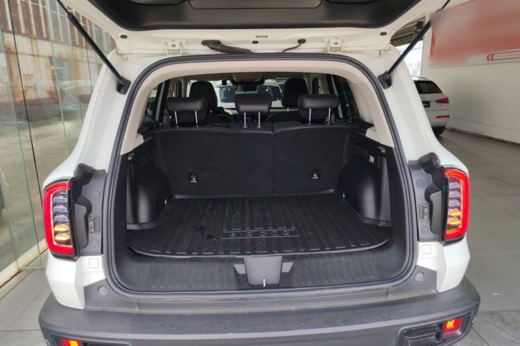 Used Haval DARGO 2021 1.5T DCT Two-Wheel Drive Labrador Edition Trunk