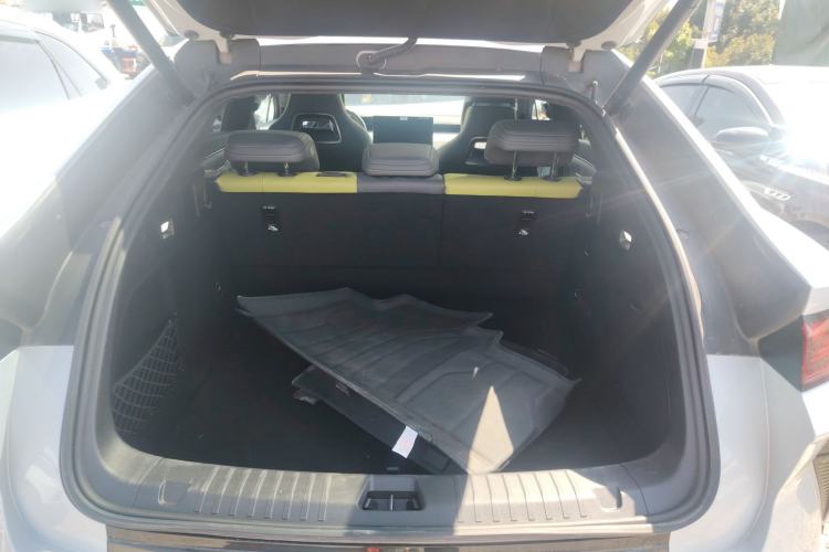 Used BYD Song L EV 2025 Intelligent Driving Version 602 km Range LiDAR-equipped All-Wheel-Drive Type
