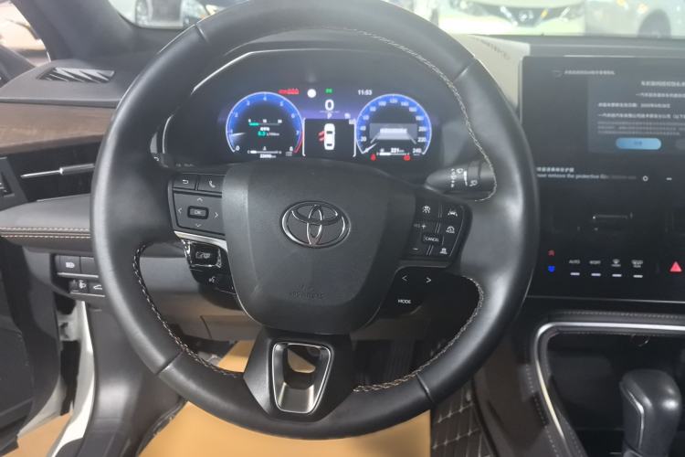 Used Toyota Avalon 2024 2.0L Luxury Edition Steering Wheel