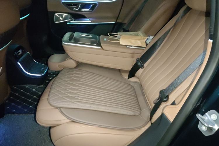 Used Mercedes-Benz E-Class 2024 E 300 L Luxury Model
