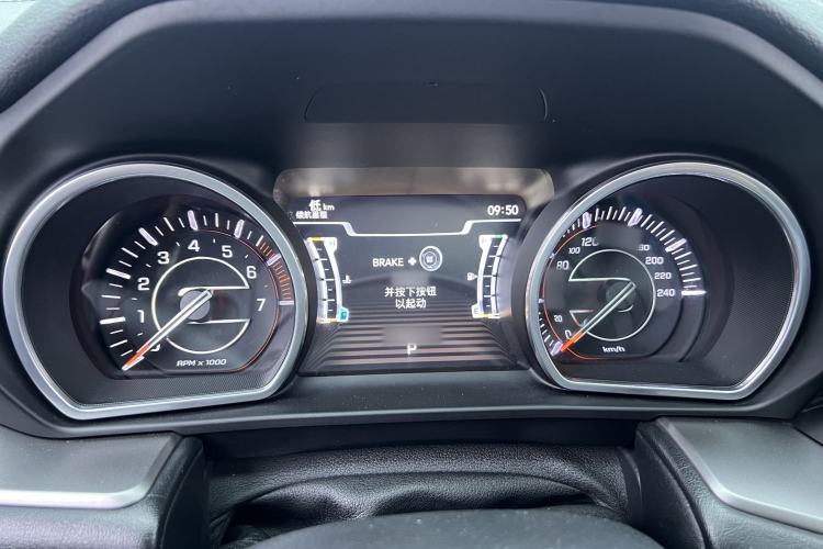 Used Jeep Commander 2018 2.0T Two-Wheel Drive Enjoy Edition China V