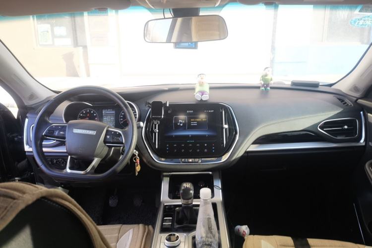 Used JETOUR X70 2020 1.5T Manual Comfort Edition 5 Seats Center Console