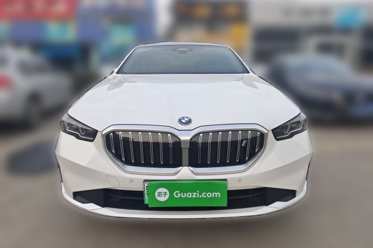 Used BMW i5 2024 eDrive 35L Luxury Package
