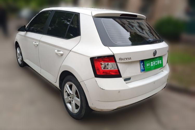 Used Skoda Fabia 2016 1.4L Automatic Car Enjoy Edition