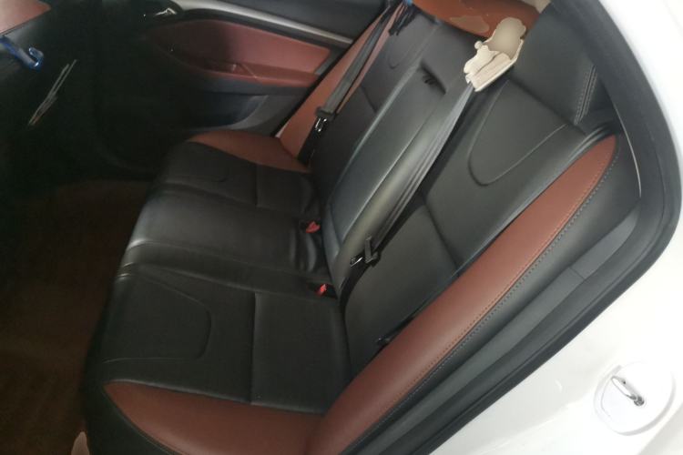 Used BYD G5 2014 1.5TI Manual Luxury Edition Left Rear Seat