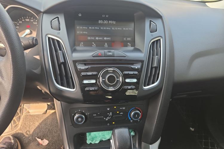 Used Ford Focus 2018 Hatchback Classic 1.6L Automatic Comfort Plus SmartDrive Edition
