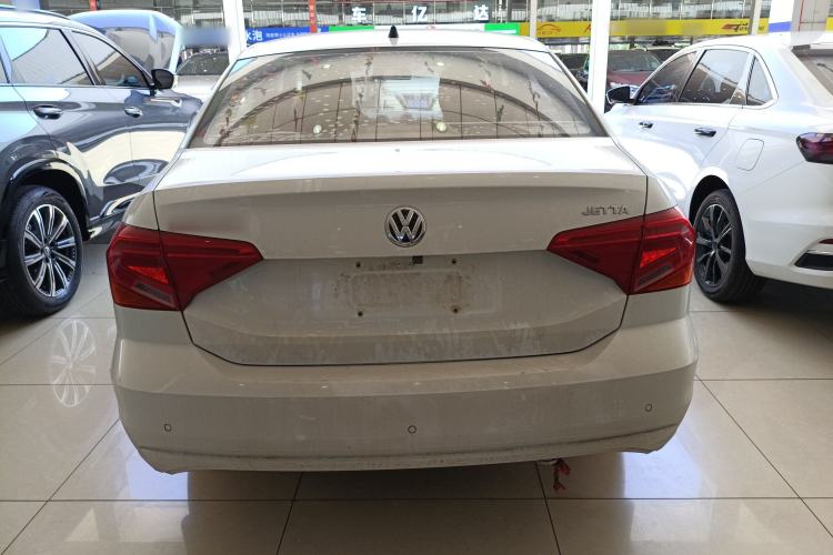 Used Volkswagen Jetta 2017 1.4L Manual Fashion Edition