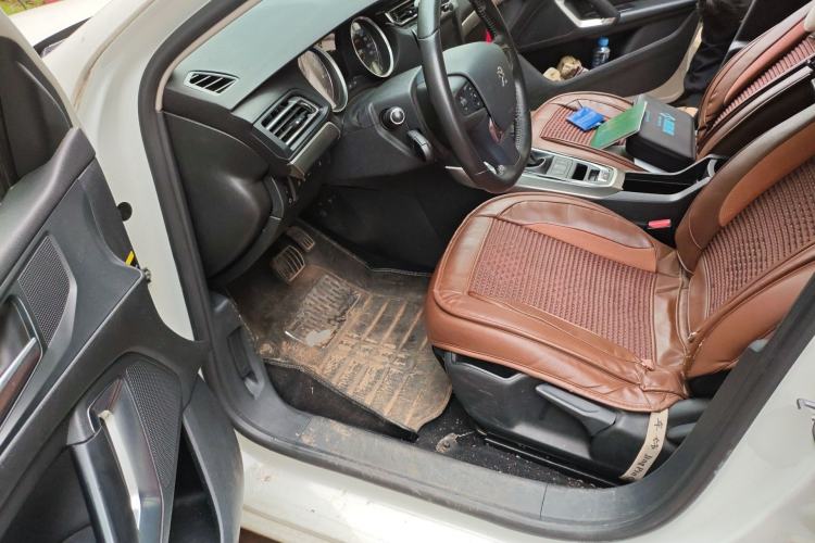 Used Peugeot 408 2015 1.2T Automatic Luxury Edition Left Front Seat