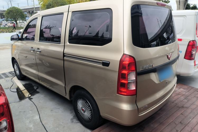 Used Wuling Hongguang V 2019 1.5L Base Version L2B