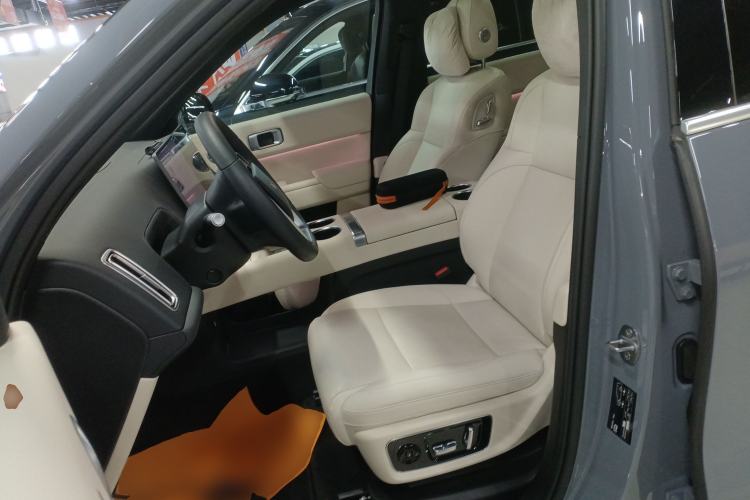 Used Li Auto L8 2025 Ultra Smart Refreshed Edition Left Front Seat
