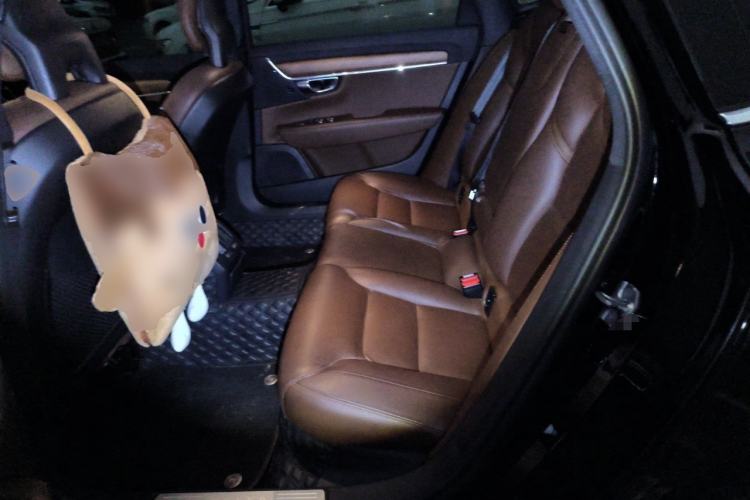 Used Volvo S90 2018 T5 Zhiyuan Edition
