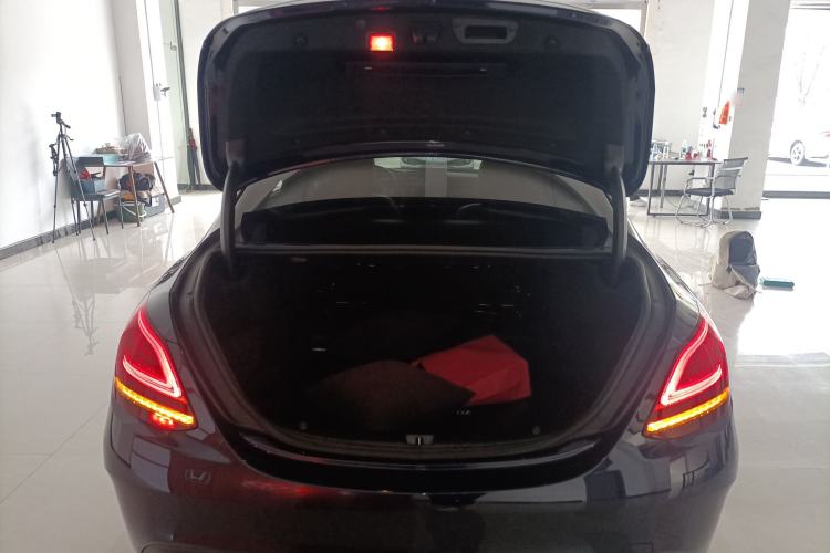 Used Mercedes-Benz C-Class 2020 C 200 L Fashion Edition Sport Version Trunk