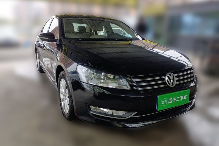 Used Volkswagen Passat 2014 1.4TSI DSG Prestige Edition Front Right 45 Deg