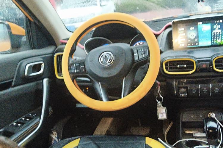 Used Dongfeng Aeolus AX4 2017 1.6L DCT Trendy Style Steering Wheel
