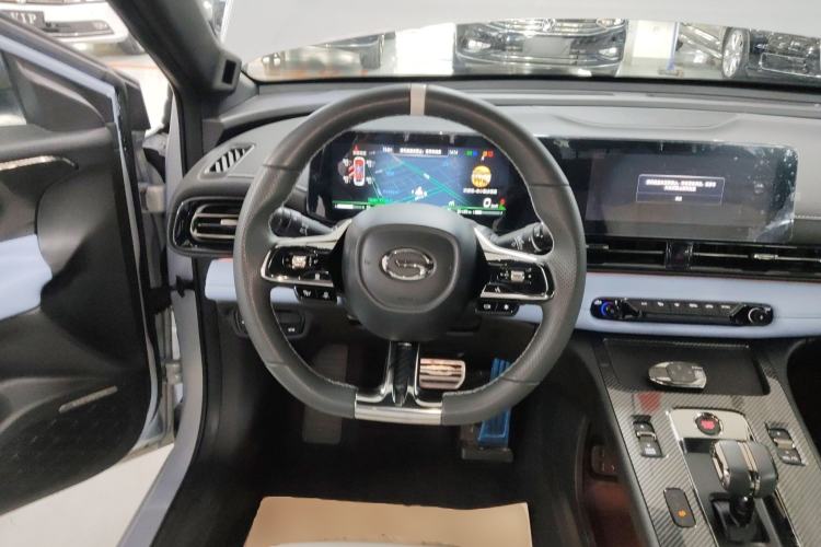 Used GAC Trumpchi EMPOW 2023 Shadow Leopard H Smart Hybrid Edition Steering Wheel